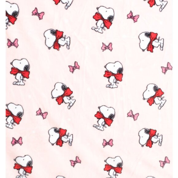 Peanuts Snoopy Big Holiday Red Bow Christmas Plush Throw Blanket 60" x 70" - Picture 2 of 3